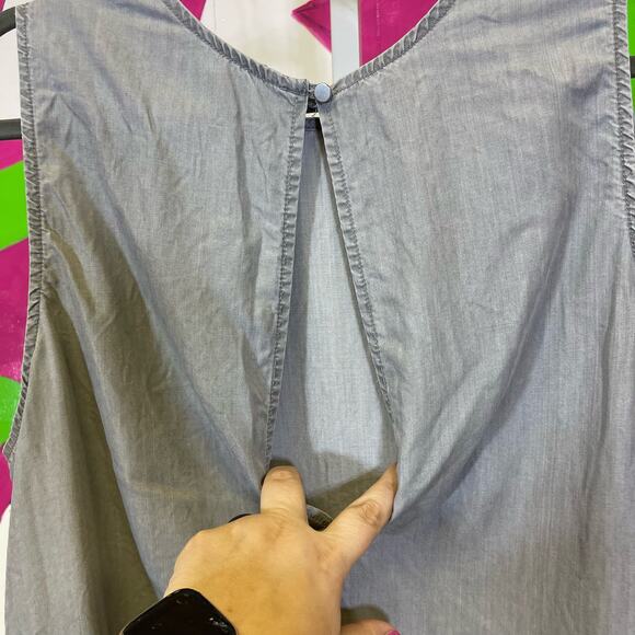 GAP 1969, Grey Tank Top, Keyhole in the back. Size XXL. Excellent condition! - Picture 6 of 6